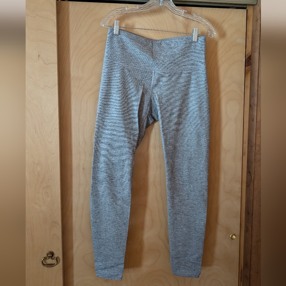 Old Navy Active Gray Go-Dry Leggings
